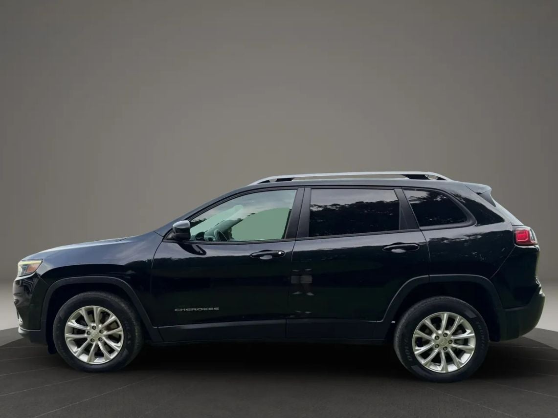 2020 Jeep Cherokee Latitude Sport Utility 4D