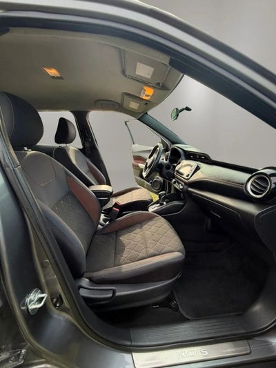 2019 Nissan Kicks SR Sport Utility 4D