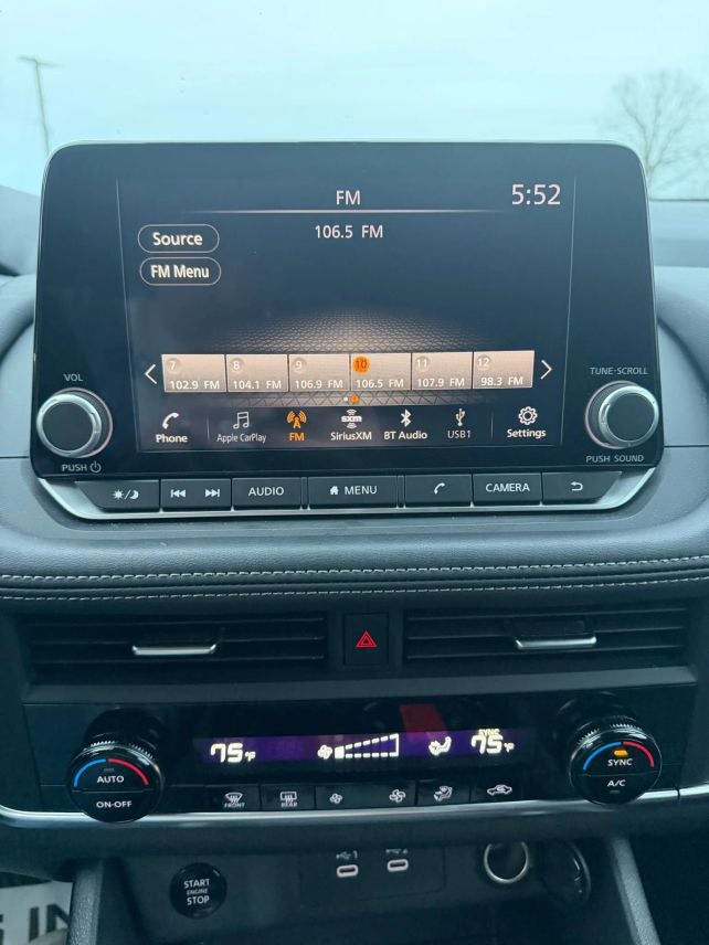 2024 Nissan Rogue SV Sport Utility 4D