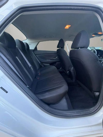 2021 Hyundai Elantra SEL Sedan 4D