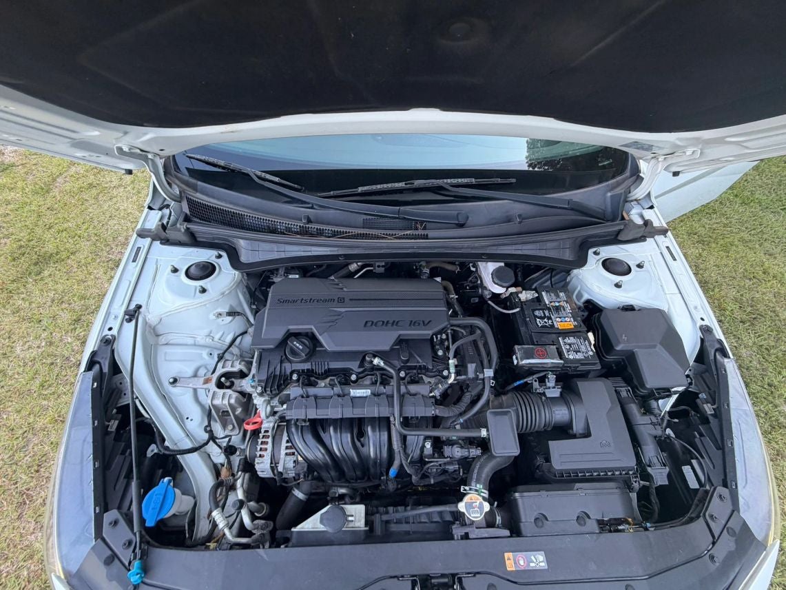 2021 Hyundai Elantra SEL Sedan 4D