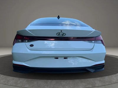 2021 Hyundai Elantra SEL Sedan 4D