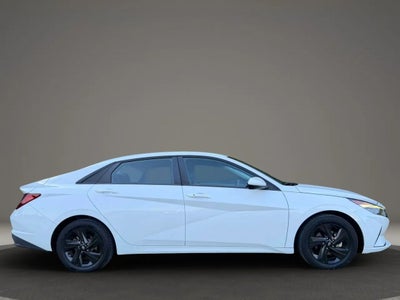 2021 Hyundai Elantra SEL Sedan 4D