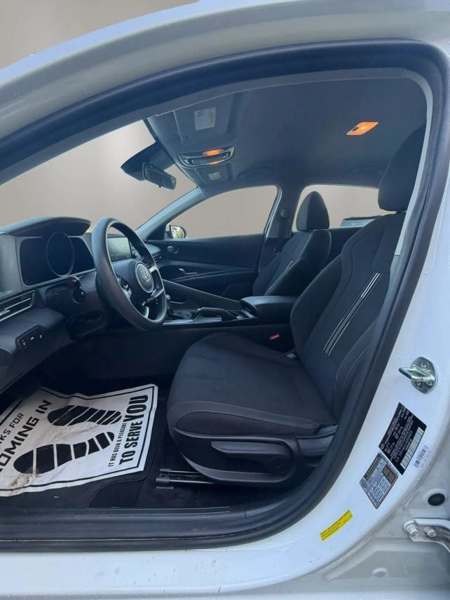 2021 Hyundai Elantra SEL Sedan 4D